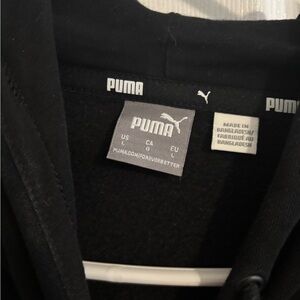 PUMA Classic Black Sweatshirt